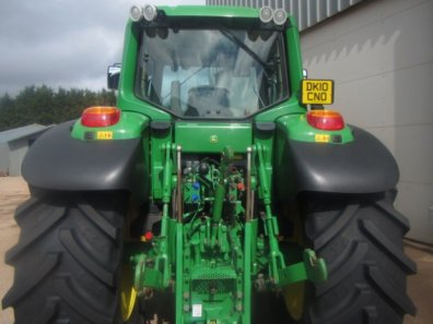 John Deere 6930