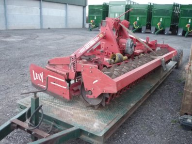 Lely 400-45 4 Metre power harrow