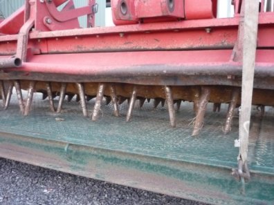 Lely 400-45 4 Metre power harrow