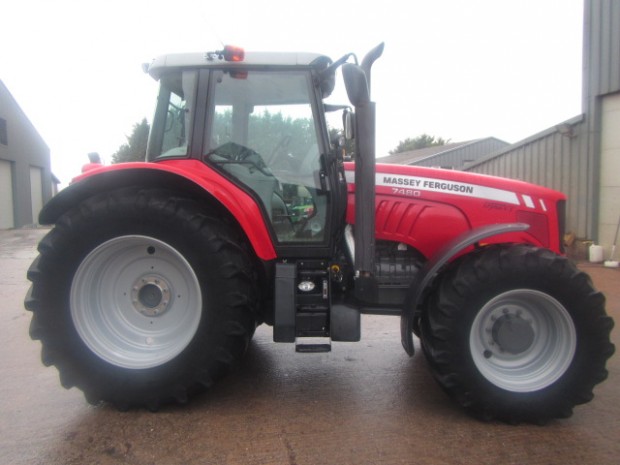 Massey Ferguson 7480