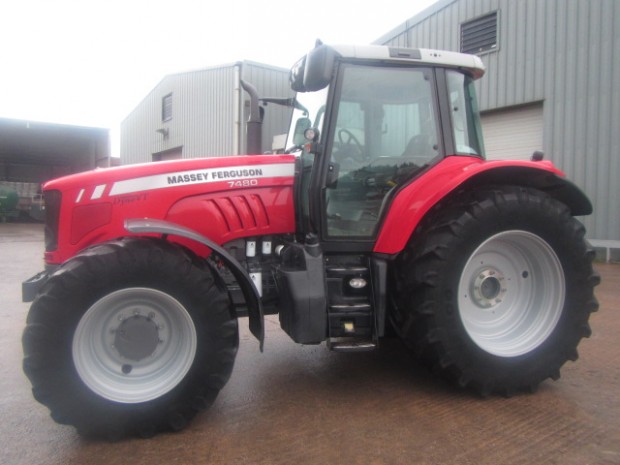 Massey Ferguson 7480
