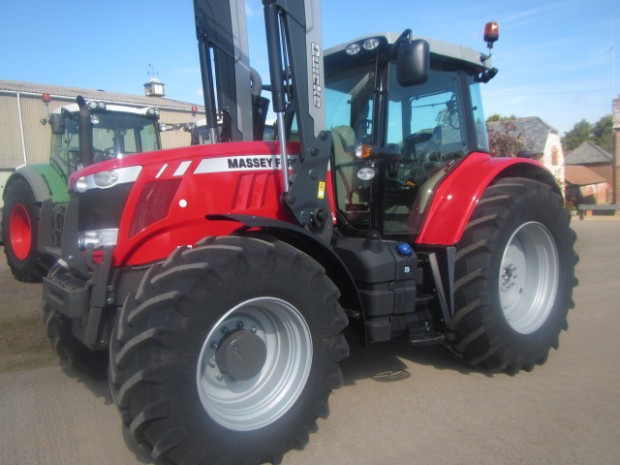 Massey Ferguson 7618 Efficent