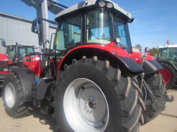 Massey Ferguson 7618 Efficent