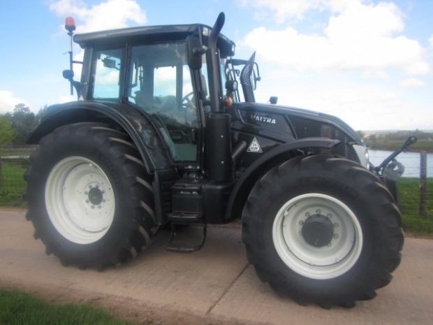 Valtra N163 Direct