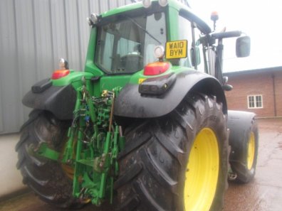John Deere 6930