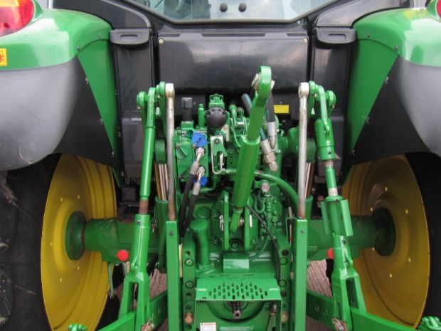 John Deere 6330 Standard