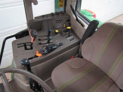 John Deere 6330 Standard