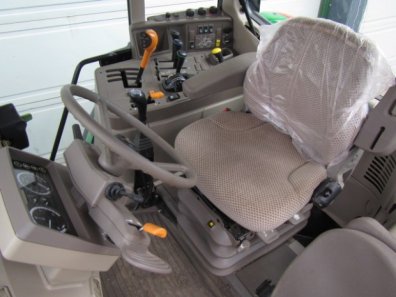 John Deere 6115M