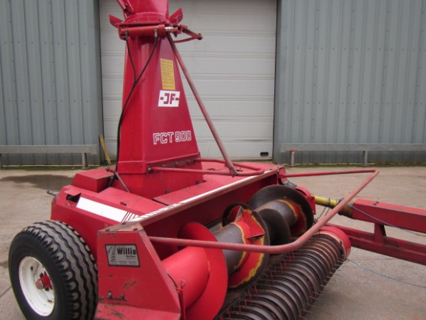 JF 900 forager