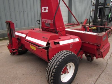 JF 900 forager