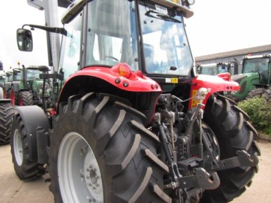 Massey Ferguson 5455
