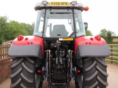 Massey Ferguson 5465