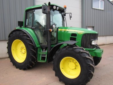 John Deere 6430