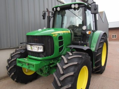 John Deere 6430