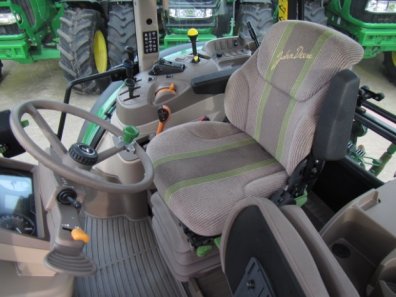 John Deere 5090R
