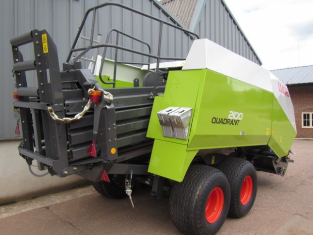 Claas Quadrant 2100