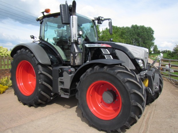 Fendt 724 Profi-Plus