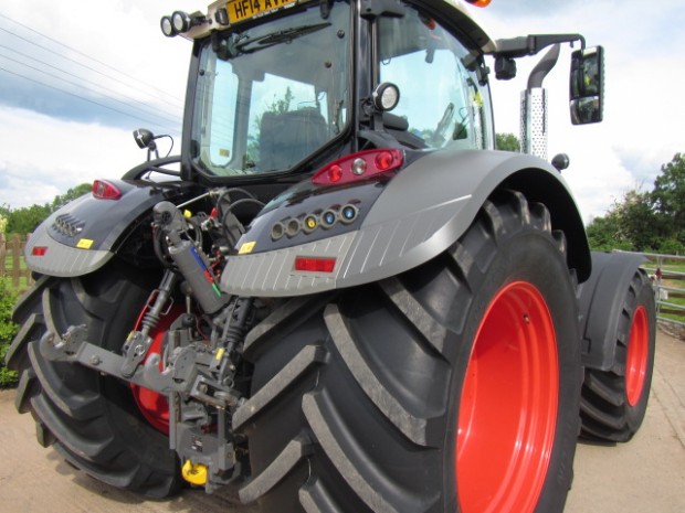 Fendt 724 Profi-Plus