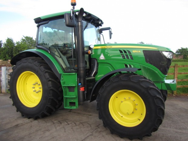 John Deere 6150R