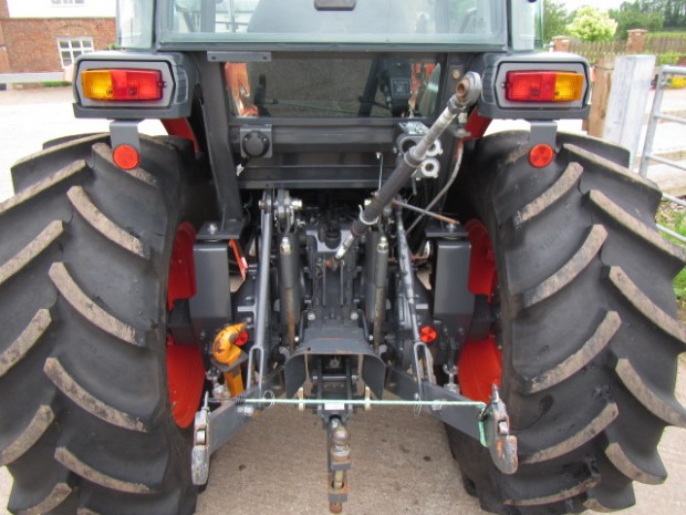 Kubota L5740