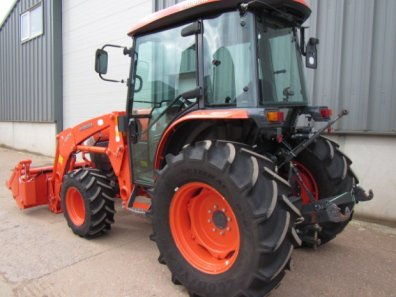Kubota L5740