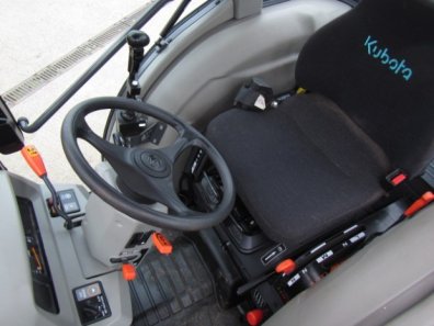 Kubota L5740