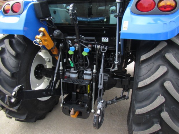 New Holland T4.75