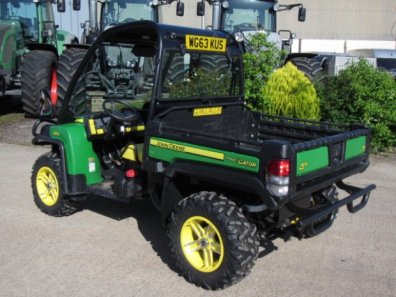 John Deere 855D Gator