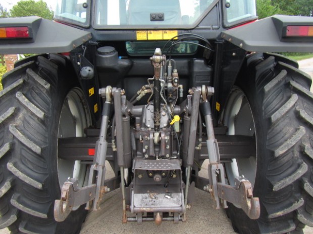 Massey Ferguson 6150