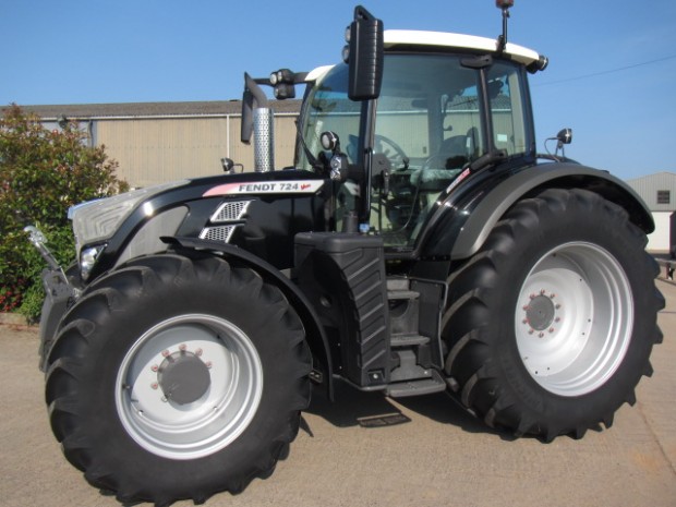 Fendt 724 Profi-Plus