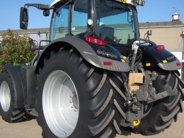 Fendt 724 Profi-Plus
