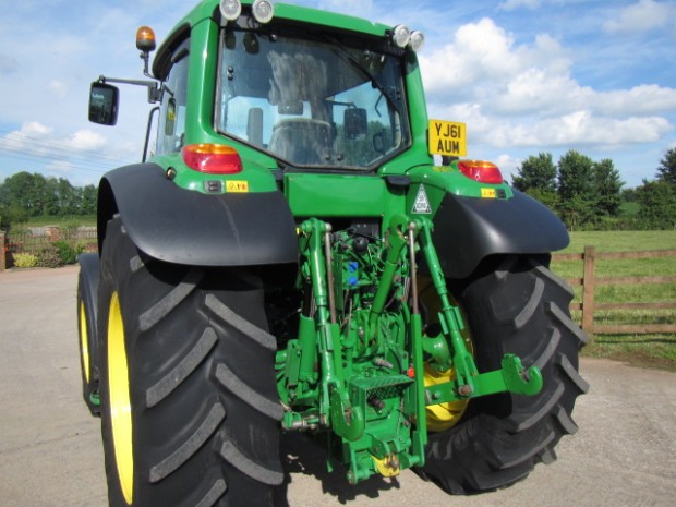 John Deere 6930