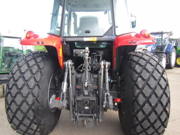 Massey Ferguson 5455