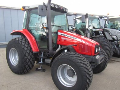 Massey Ferguson 5455