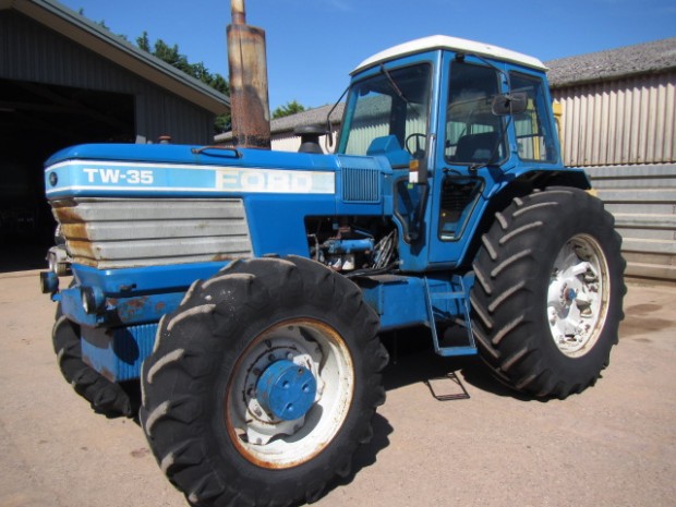 Ford TW35
