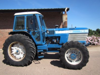Ford TW35