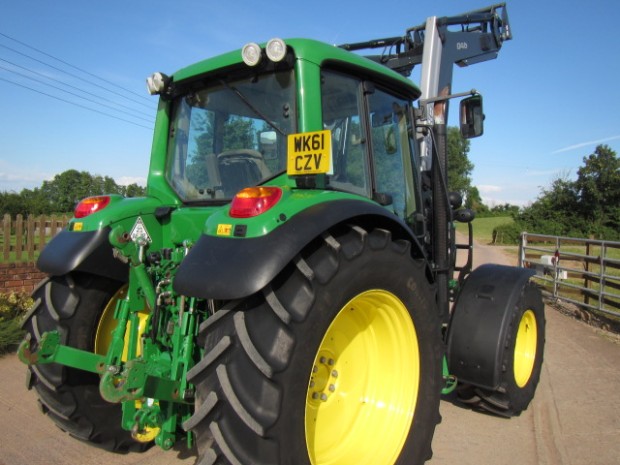 John Deere 6330