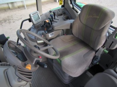 John Deere 6330