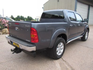 Toyota Hi-Lux Invincible