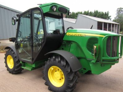 John Deere 3215 telescopic