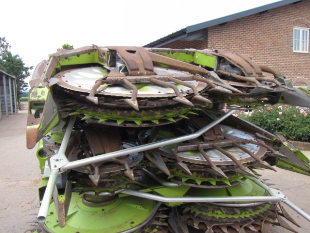 Claas Orbis 750 10 row Maize header