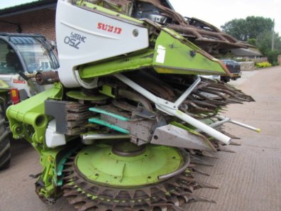 Claas Orbis 750 10 row Maize header