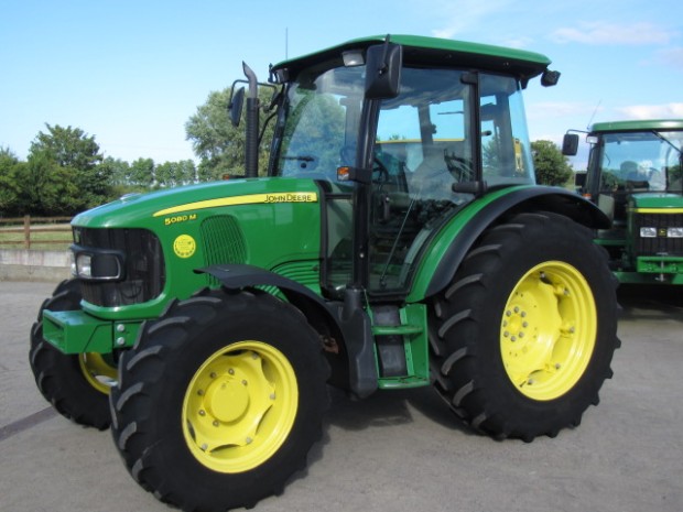 John Deere 5080M