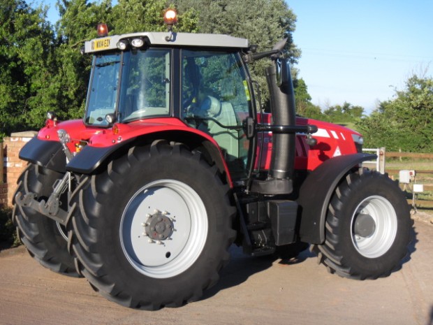Massey Ferguson 7618