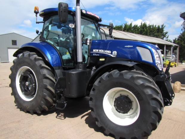New Holland T7.270