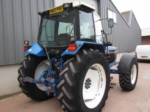 Ford 8340