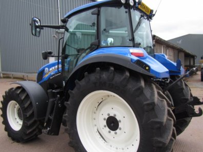 New Holland T5.105