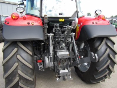 Massey Ferguson 5612 Efficient