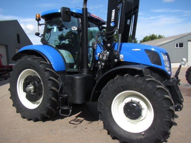 New Holland T7.270