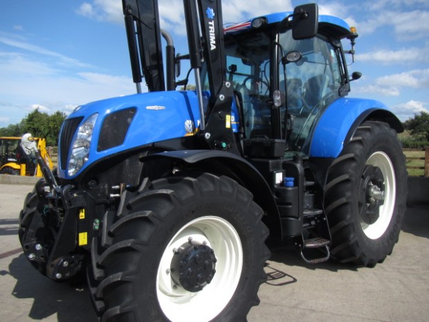 New Holland T7.270